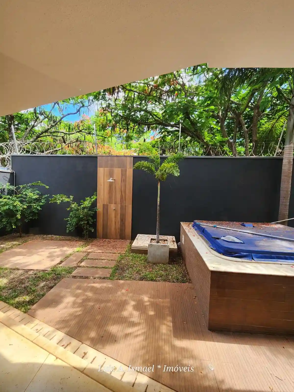 Casa de Condomínio com 4 quartos para aluguel, 500m² — foto 20 de 59