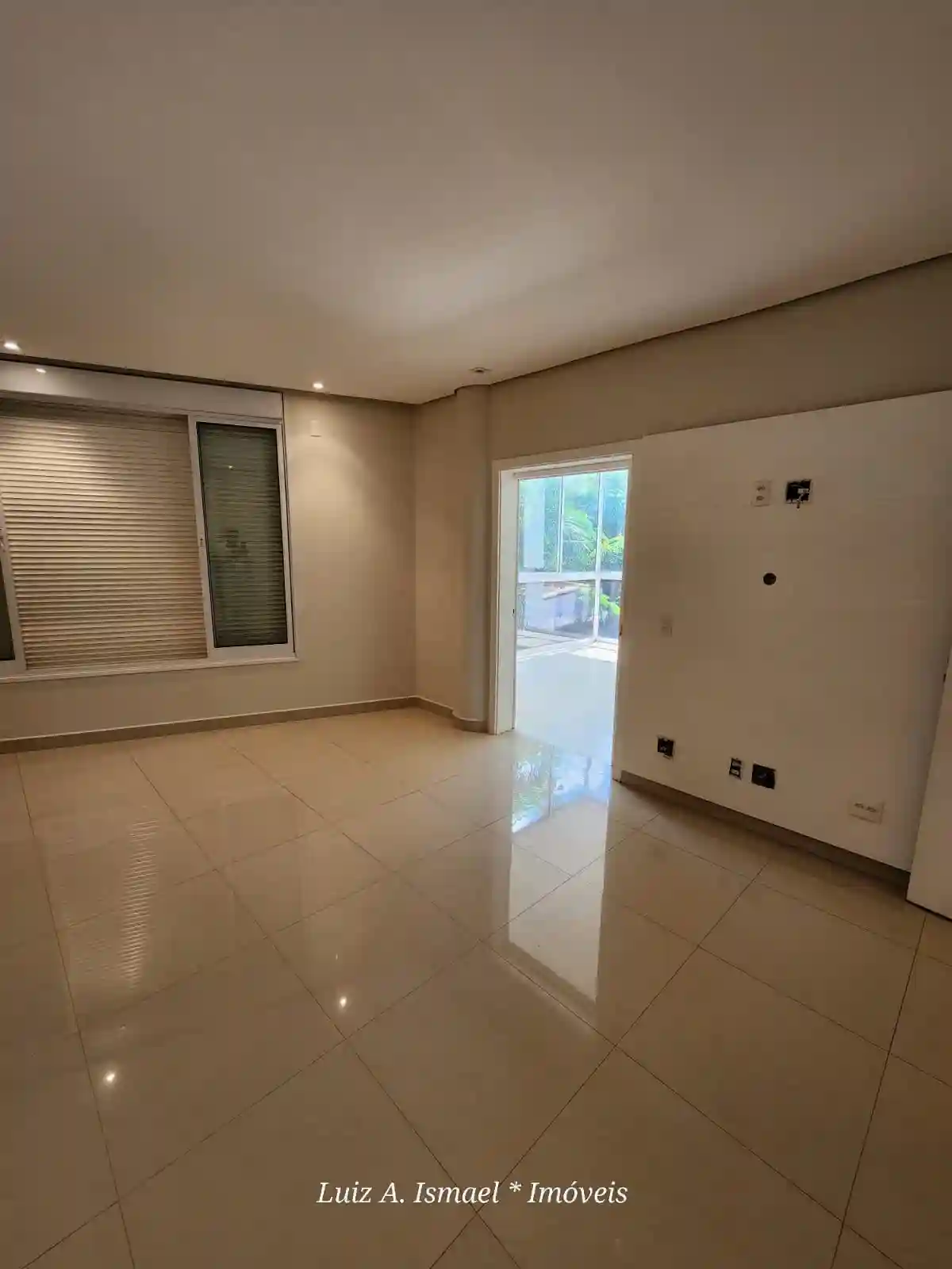 Casa de Condomínio com 4 quartos para aluguel, 500m² — foto 56 de 59