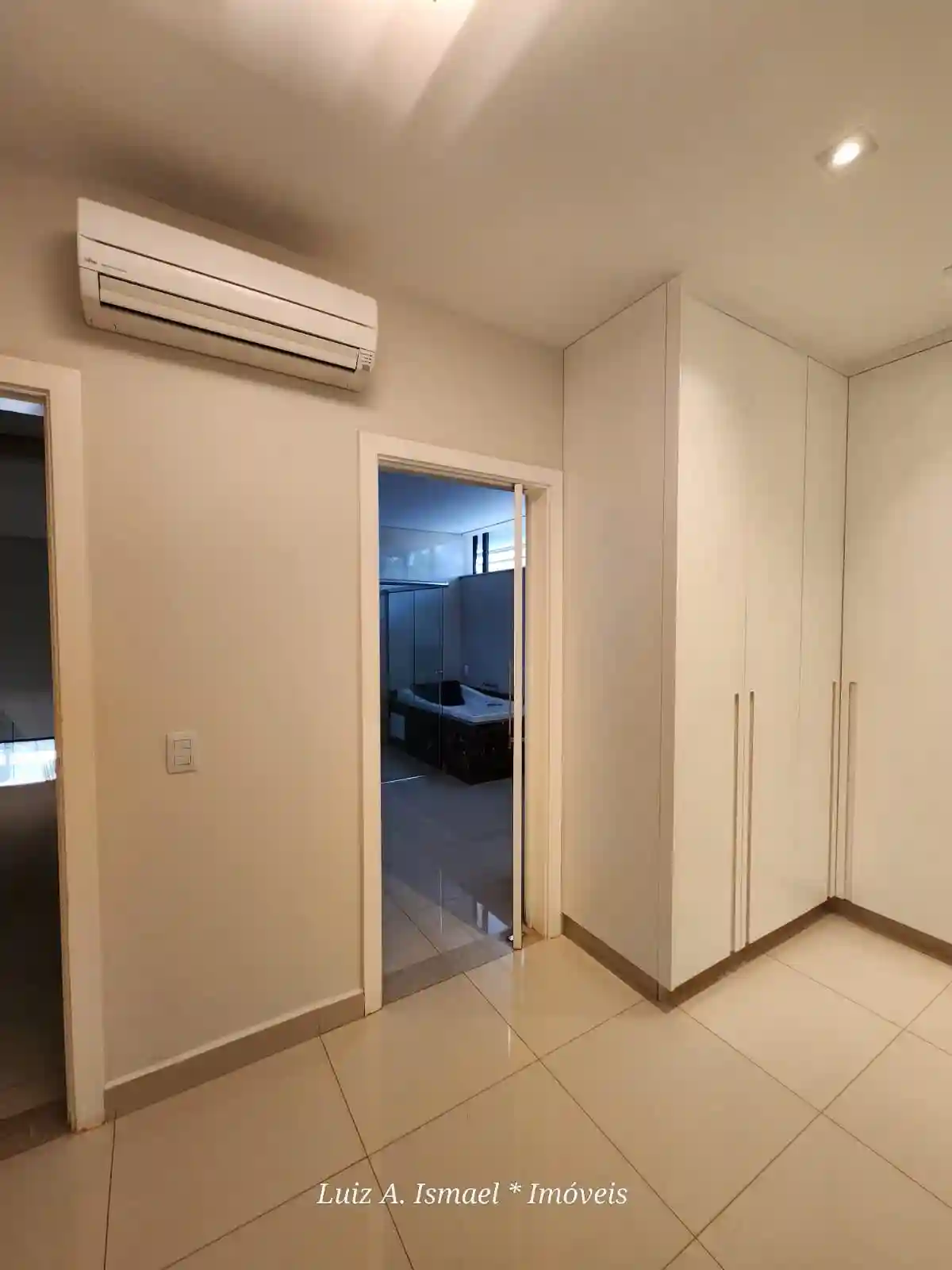 Casa de Condomínio com 4 quartos para aluguel, 500m² — foto 47 de 59