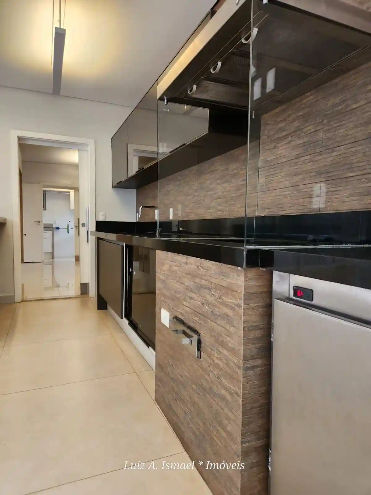 Casa de Condomínio com 4 quartos para aluguel, 500m² — foto 22 de 59