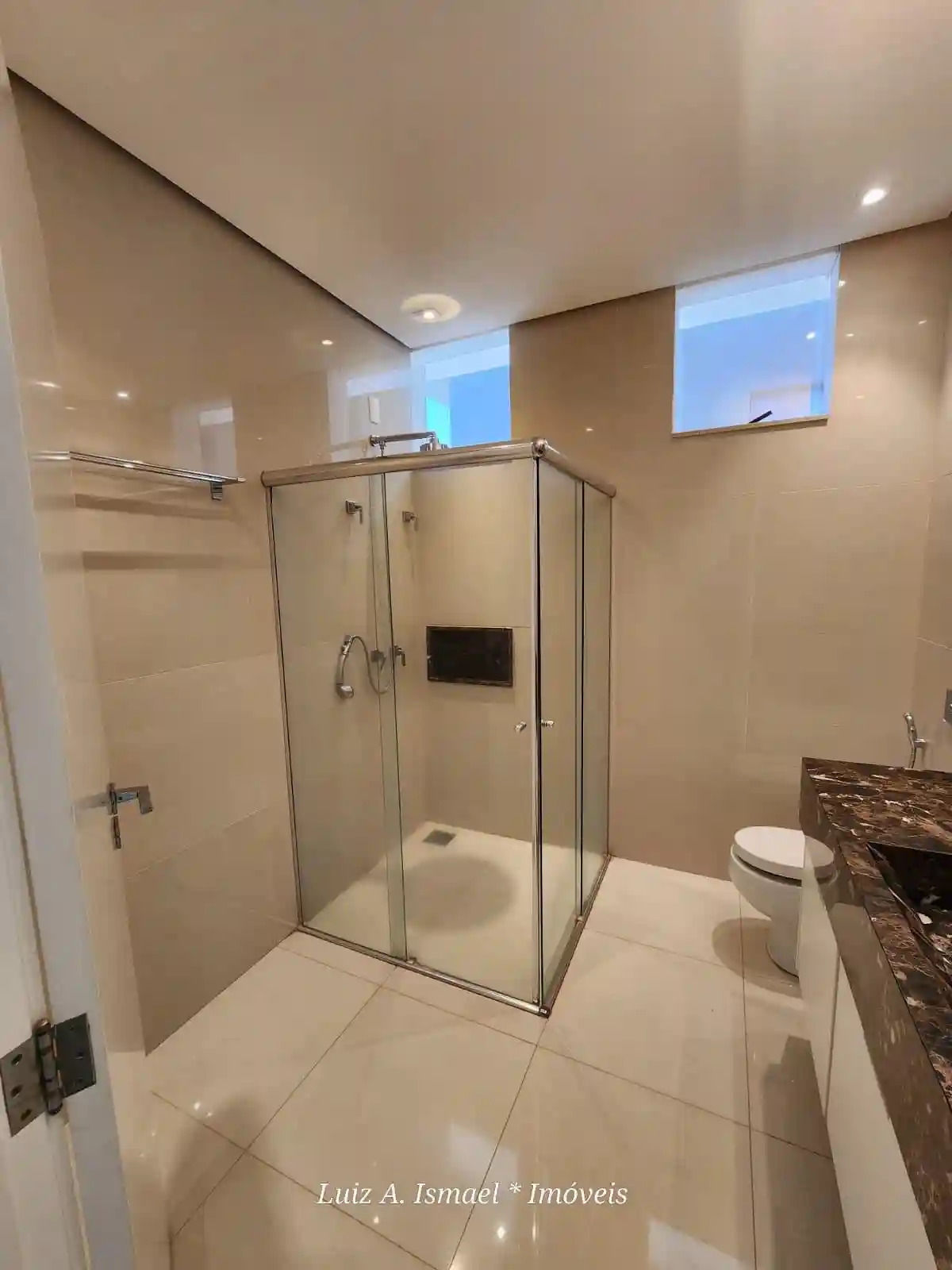 Casa de Condomínio com 4 quartos para aluguel, 500m² — foto 39 de 59