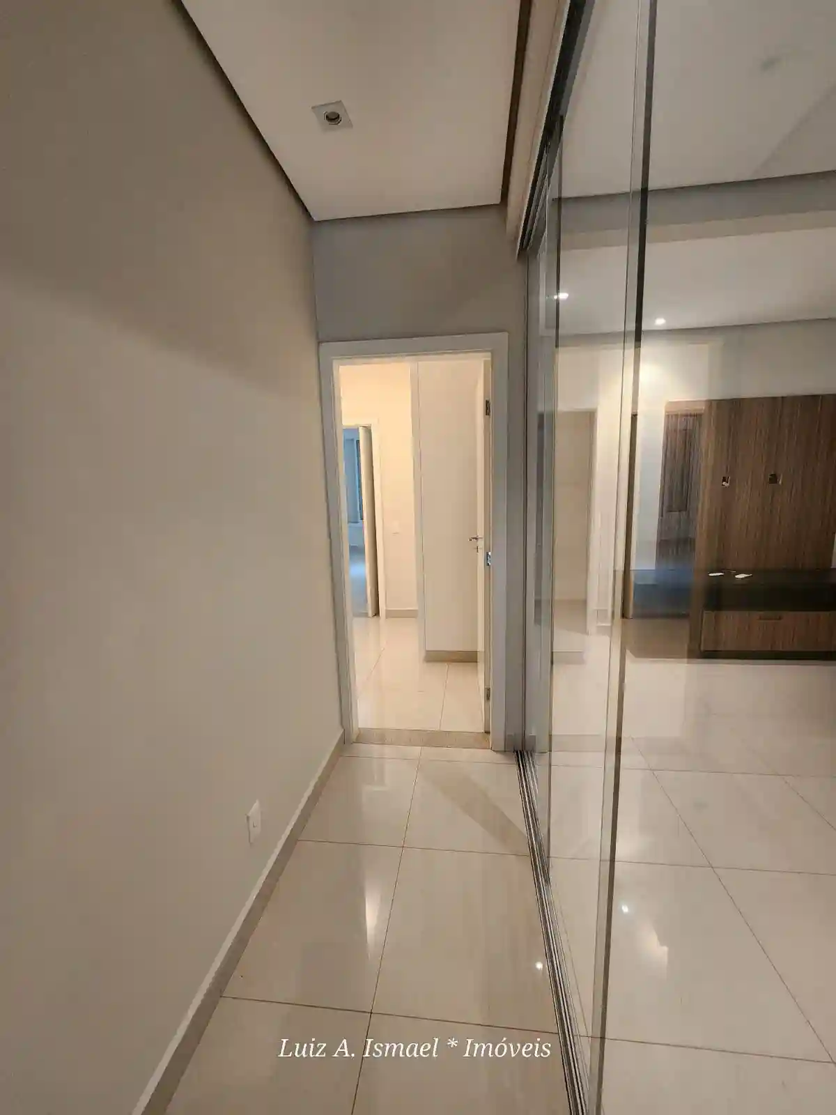 Casa de Condomínio com 4 quartos para aluguel, 500m² — foto 48 de 59
