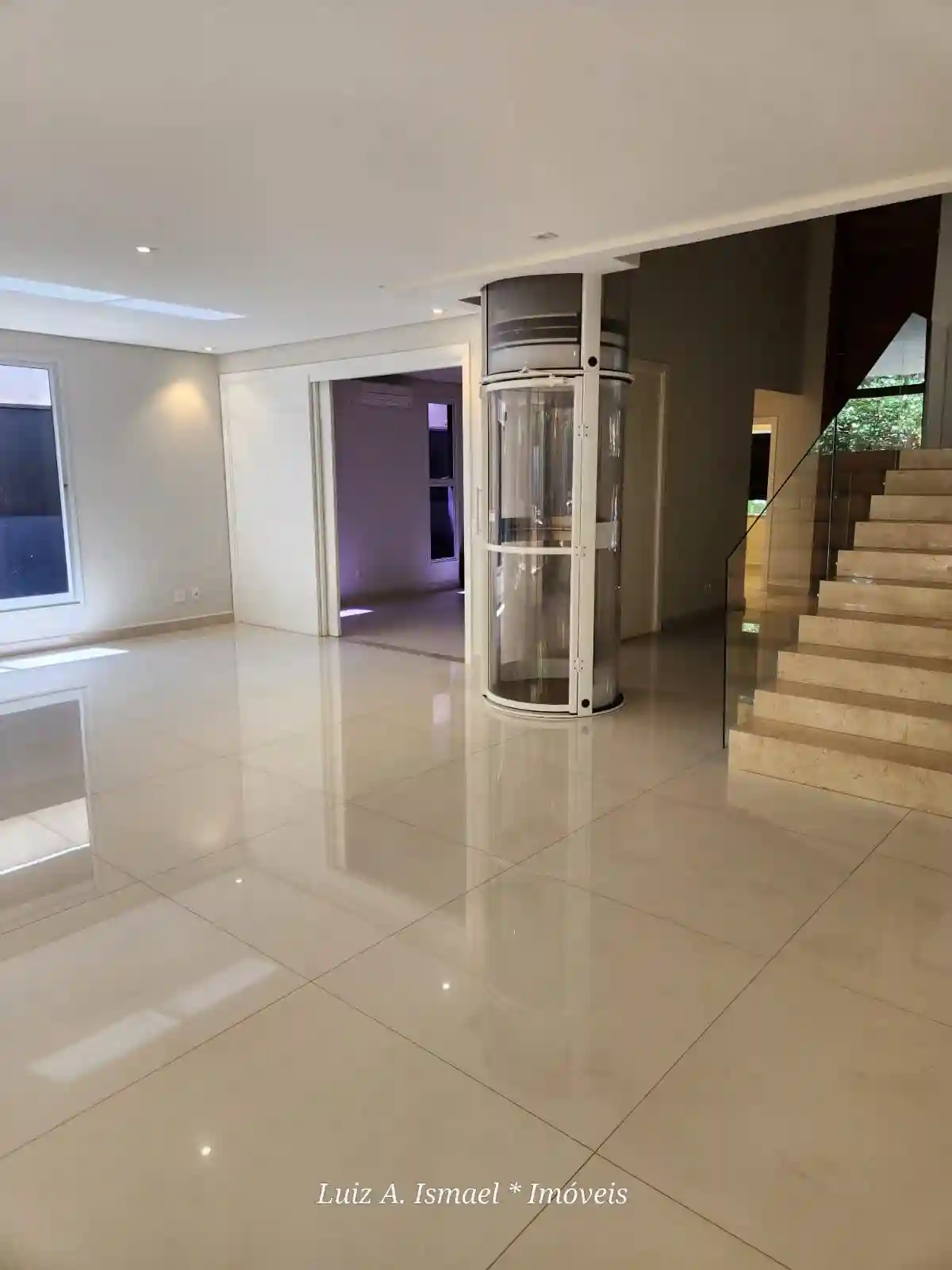 Casa de Condomínio com 4 quartos para aluguel, 500m² — foto 16 de 59