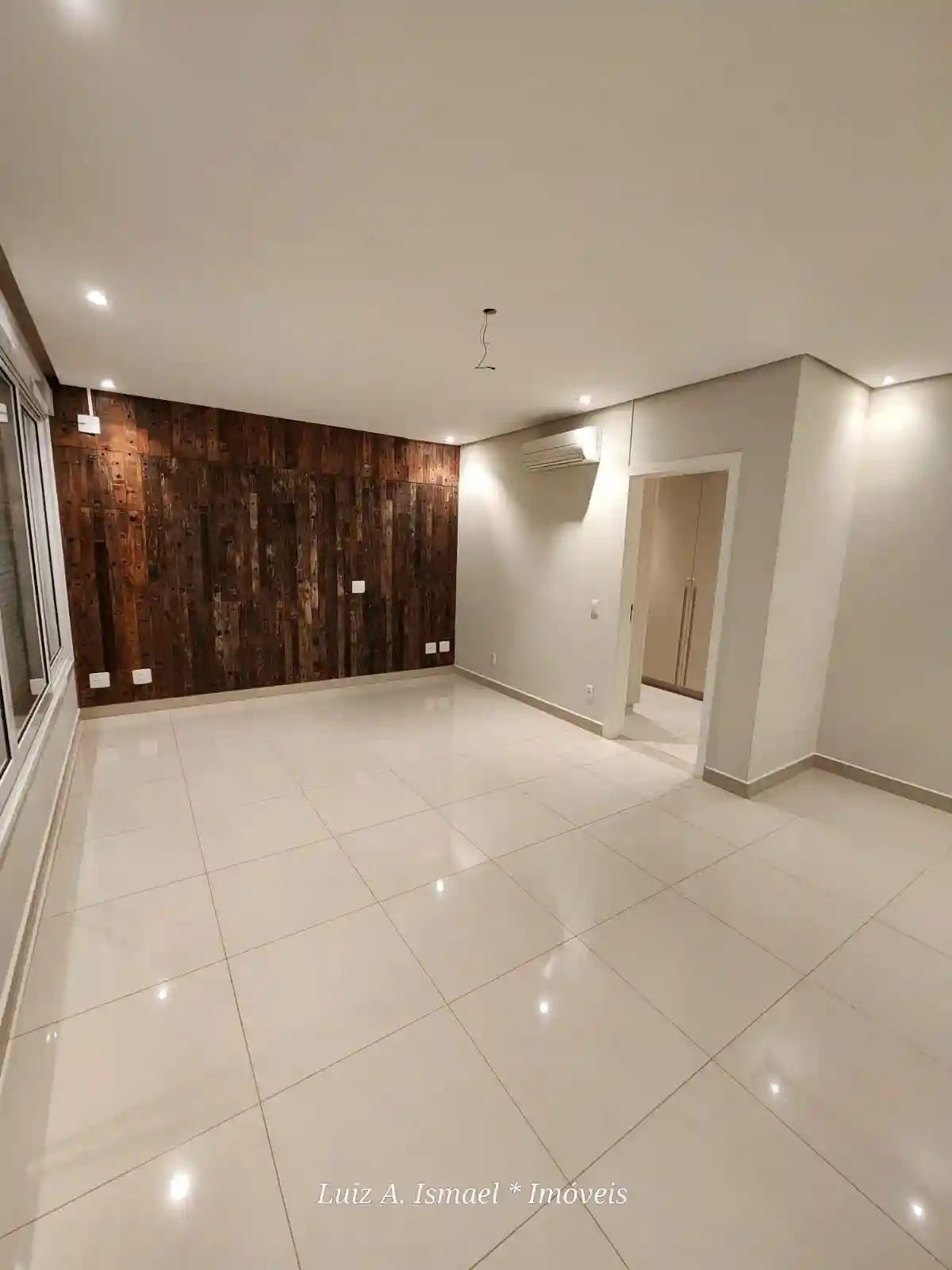 Casa de Condomínio com 4 quartos para aluguel, 500m² — foto 57 de 59