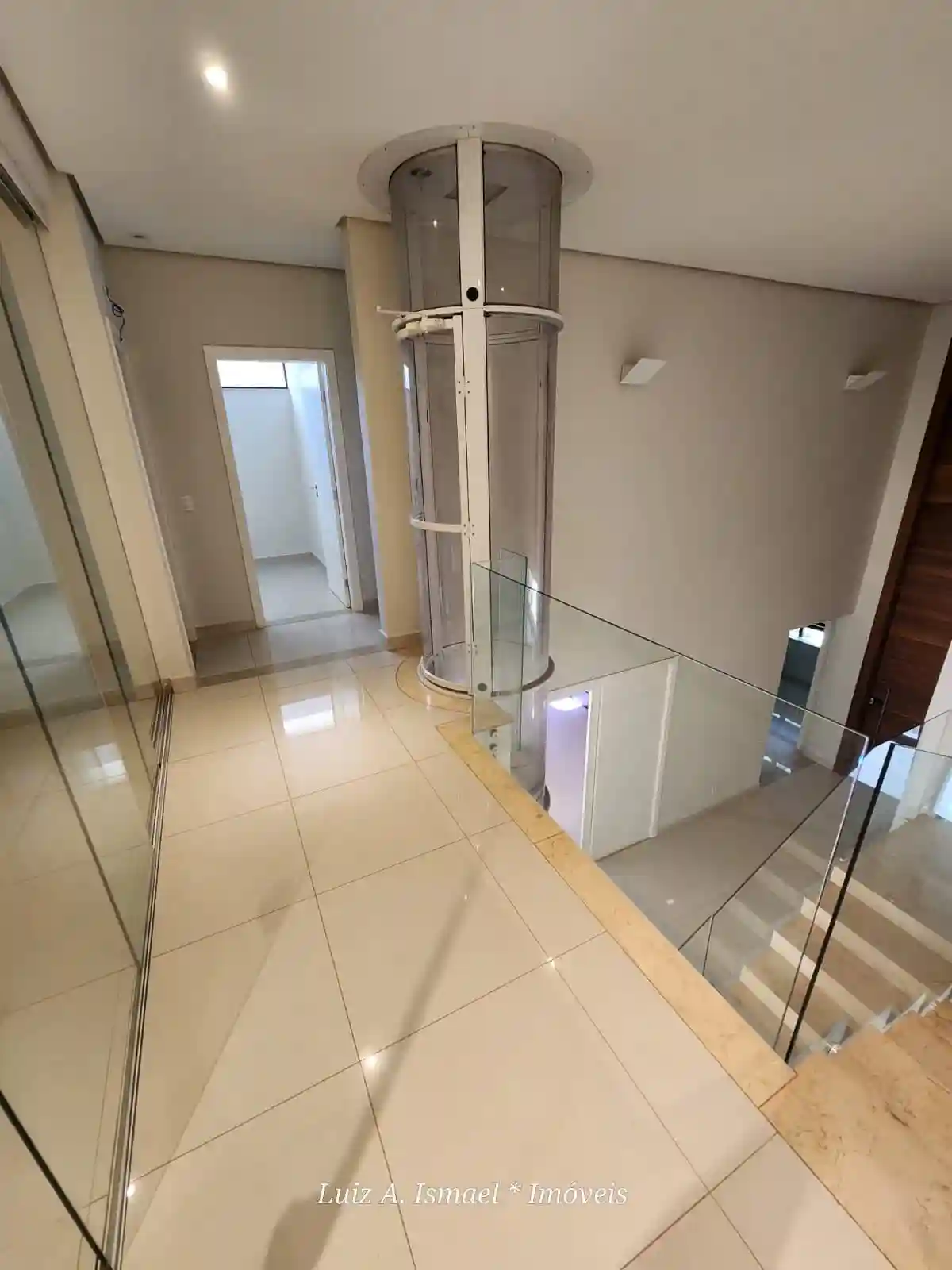 Casa de Condomínio com 4 quartos para aluguel, 500m² — foto 28 de 59
