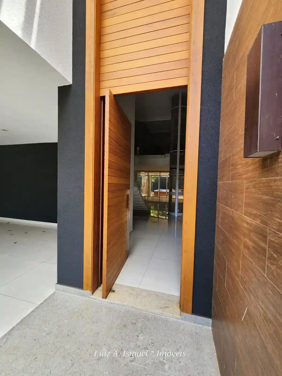 Casa de Condomínio com 4 quartos para aluguel, 500m² — foto 10 de 59