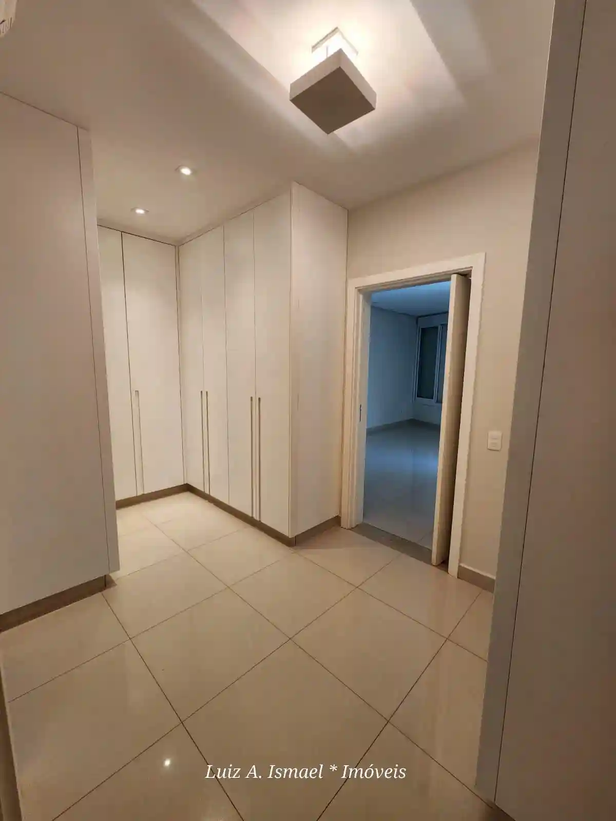 Casa de Condomínio com 4 quartos para aluguel, 500m² — foto 44 de 59