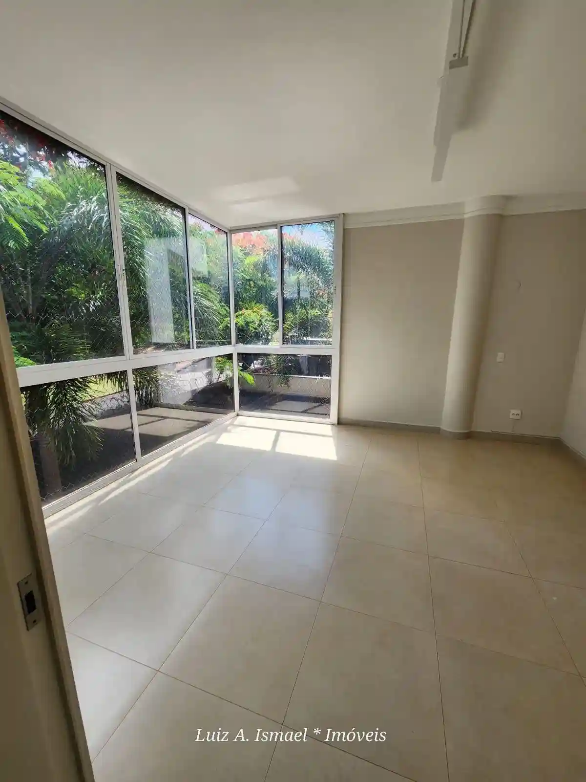 Casa de Condomínio com 4 quartos para aluguel, 500m² — foto 46 de 59