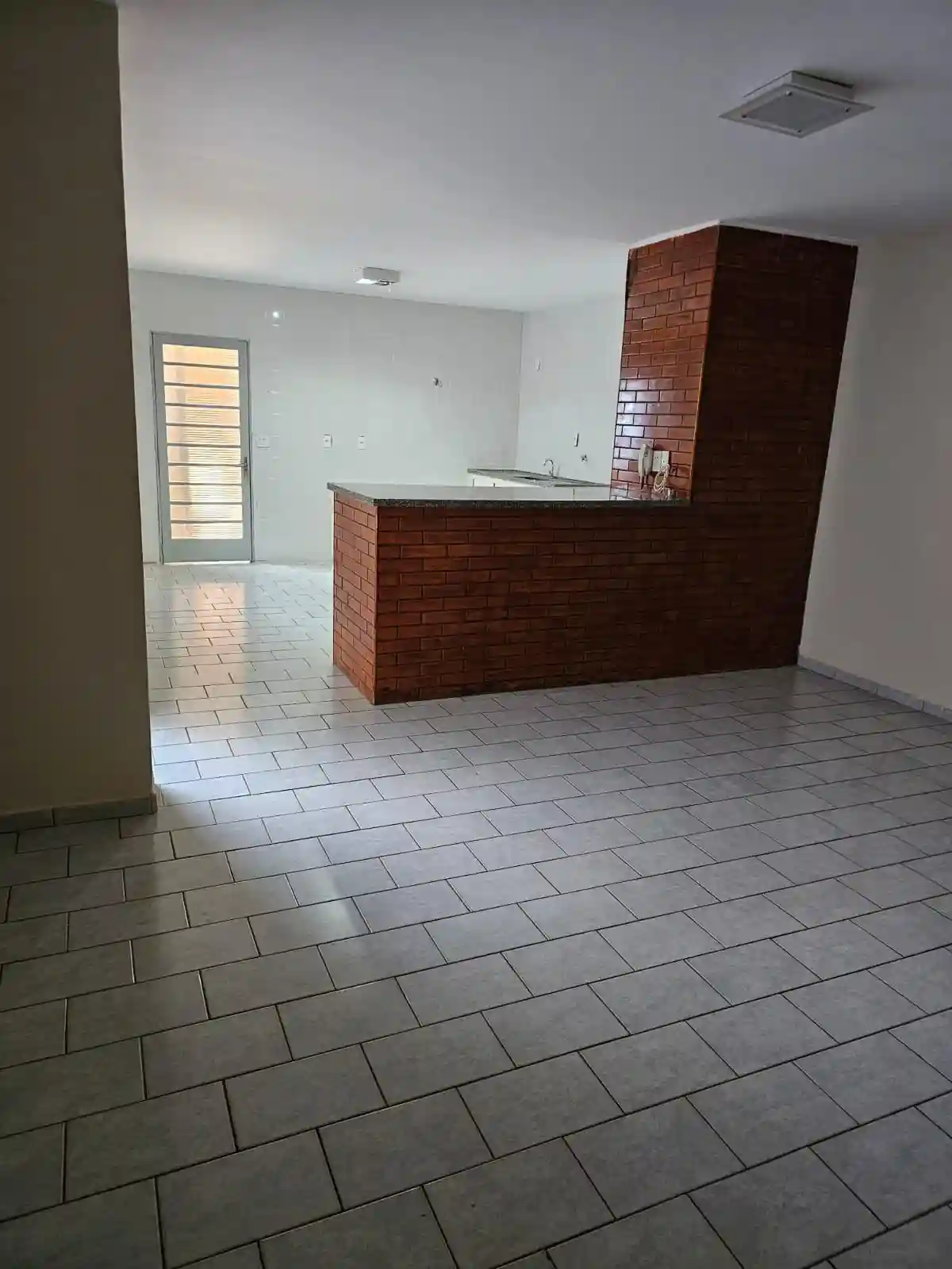Casa com 3 quartos à venda, 360m² — foto 4 de 21
