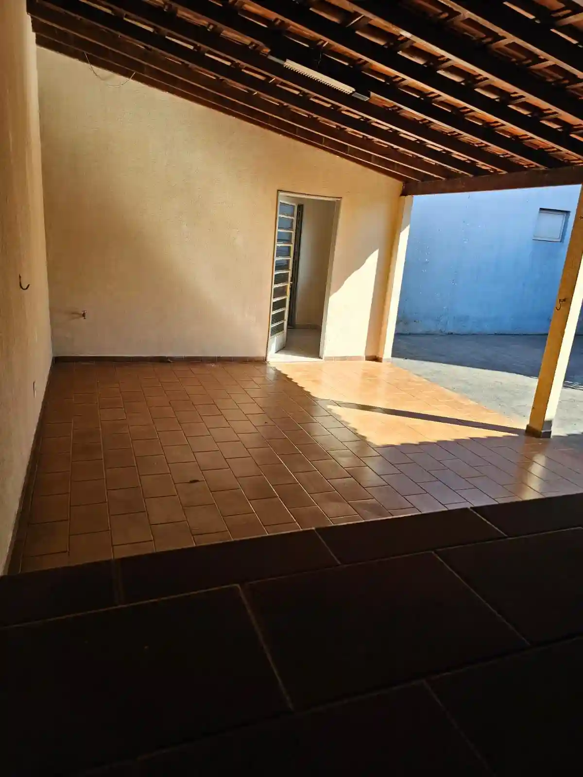 Casa com 3 quartos à venda, 360m² — foto 3 de 21