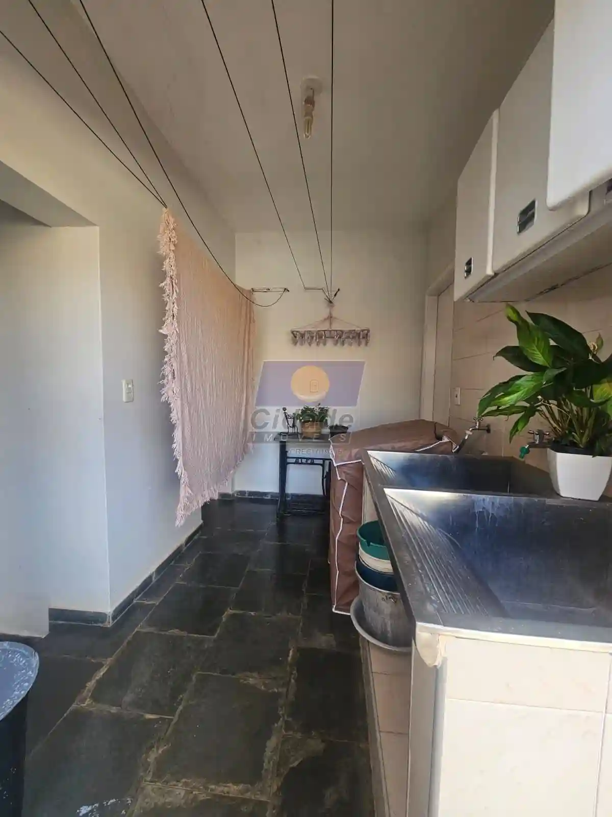 Casa com 3 quartos à venda, 204m² — foto 12 de 23