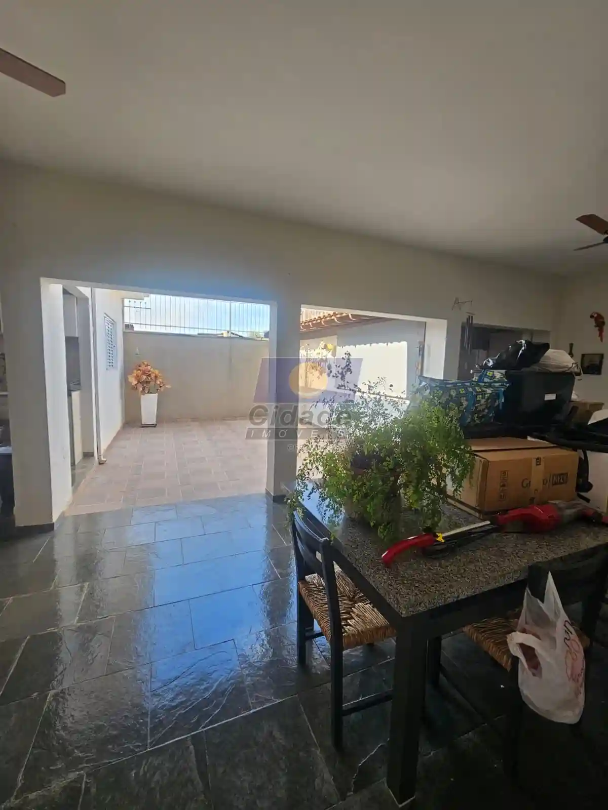 Casa com 3 quartos à venda, 204m² — foto 19 de 23