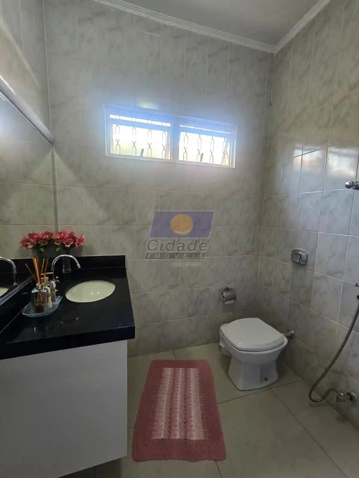Casa com 3 quartos à venda, 204m² — foto 14 de 23