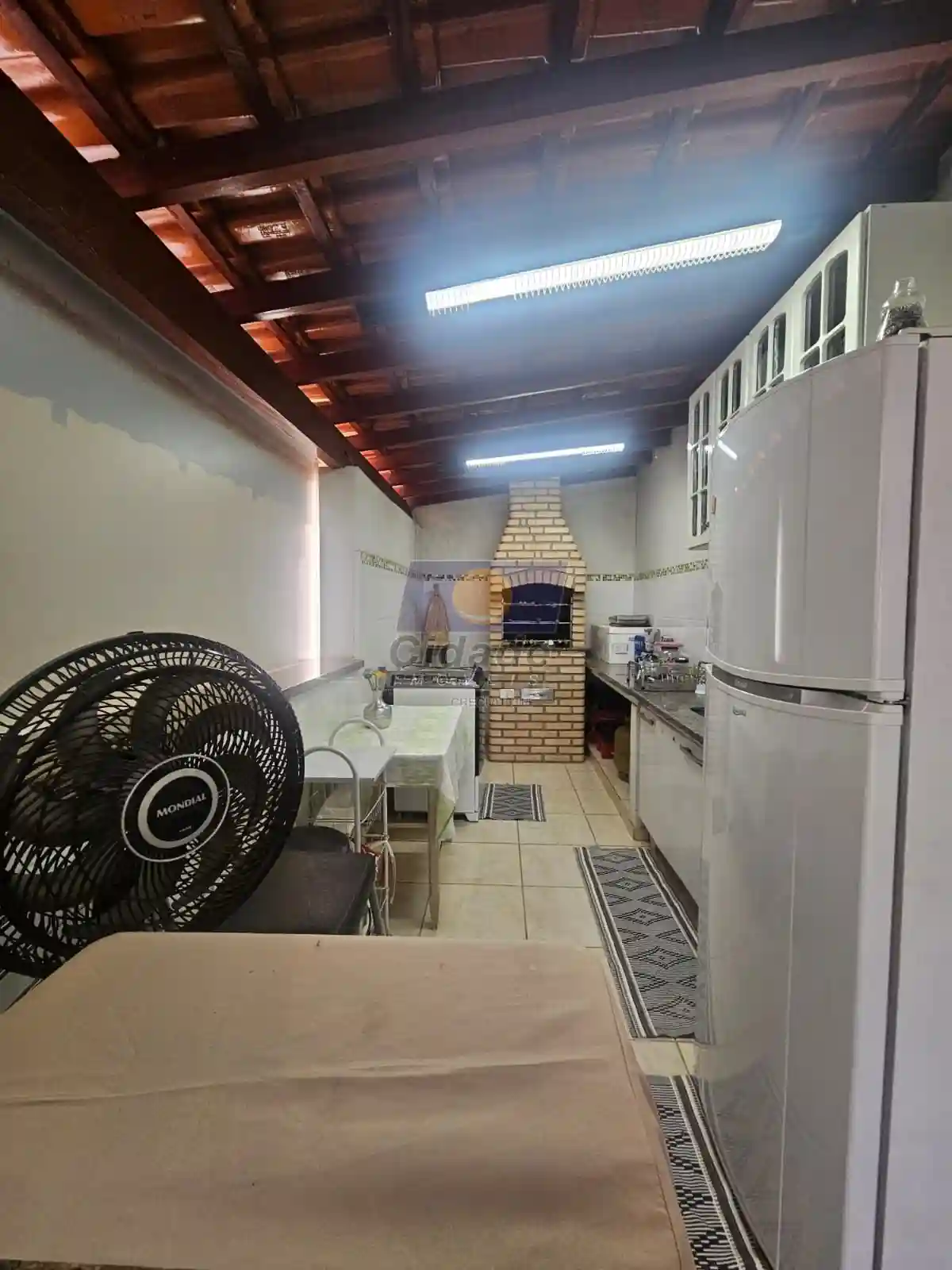 Casa com 3 quartos à venda, 204m² — foto 17 de 23