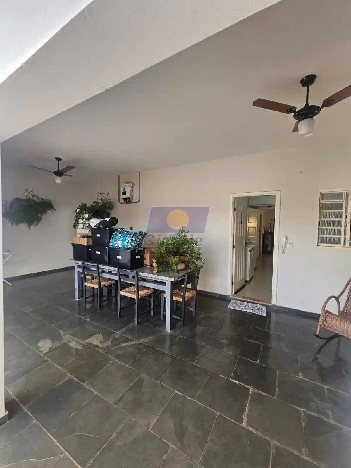 Casa com 3 quartos à venda, 204m² — foto 16 de 23