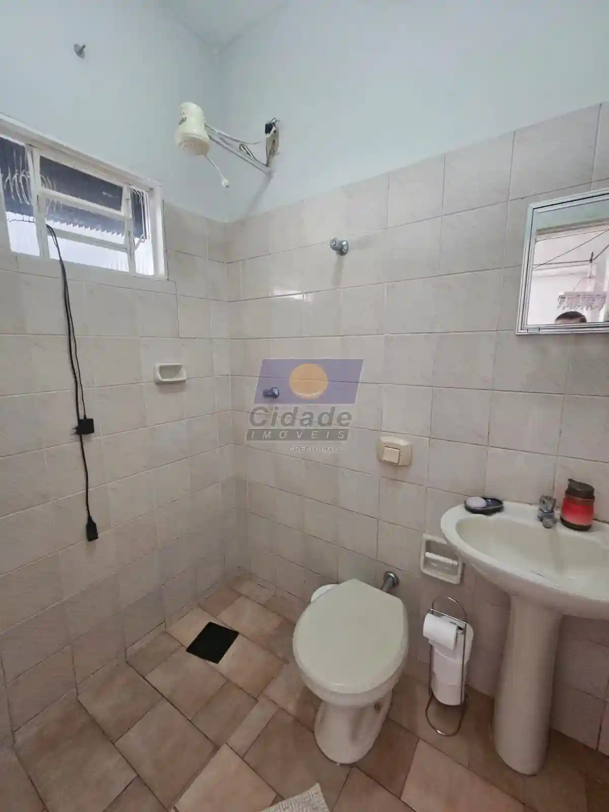 Casa com 3 quartos à venda, 204m² — foto 13 de 23