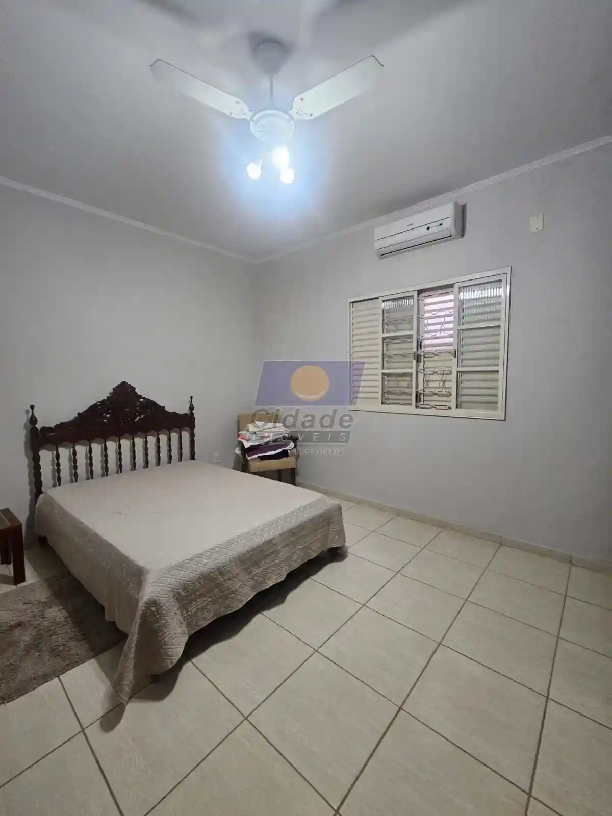 Casa com 3 quartos à venda, 204m² — foto 7 de 23