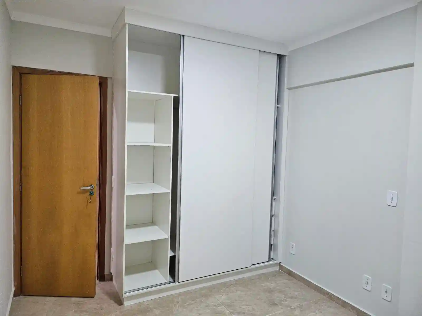 Apartamento com 2 quartos à venda, 70m² — foto 10 de 13