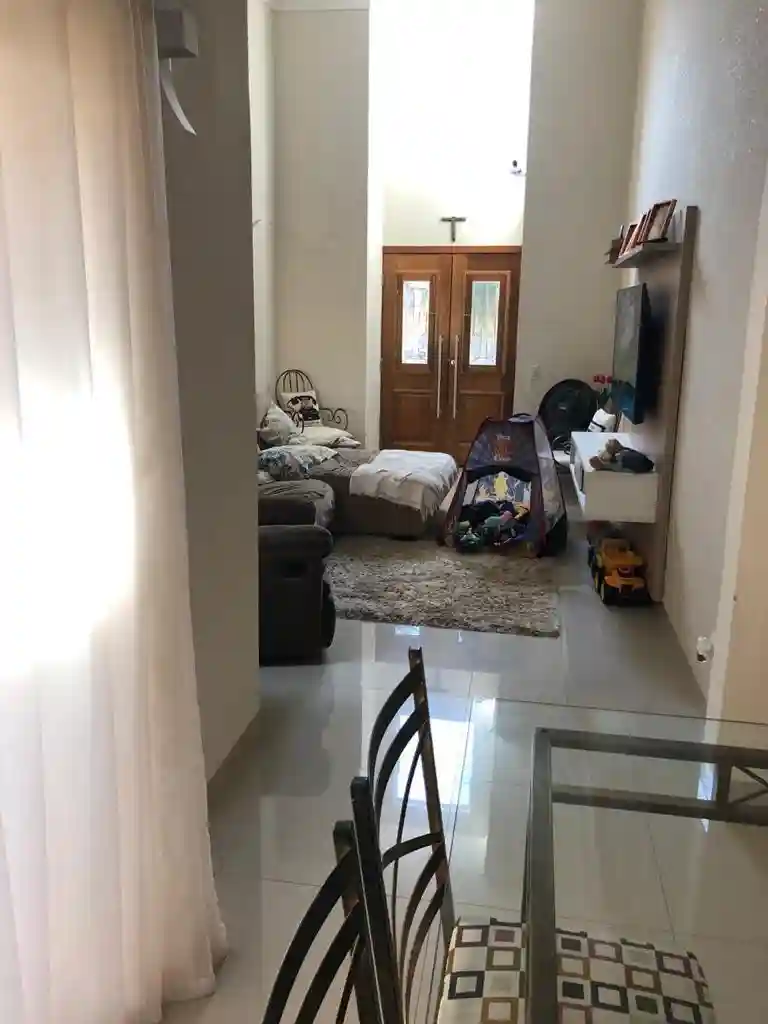 Casa de Condomínio com 3 quartos à venda, 177m² — foto 5 de 11