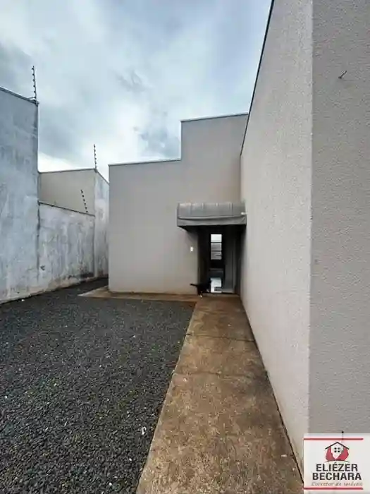 Casa com 3 quartos à venda, 75m² — foto 13 de 30
