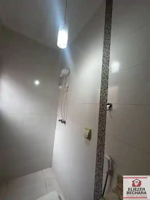 Casa com 3 quartos à venda, 75m² — foto 25 de 30