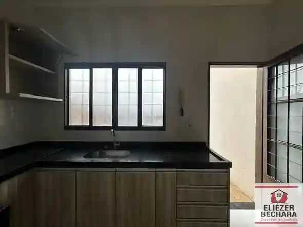 Casa com 3 quartos à venda, 75m² — foto 16 de 30