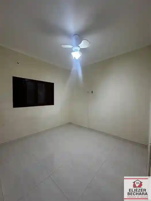 Casa com 3 quartos à venda, 75m² — foto 29 de 30