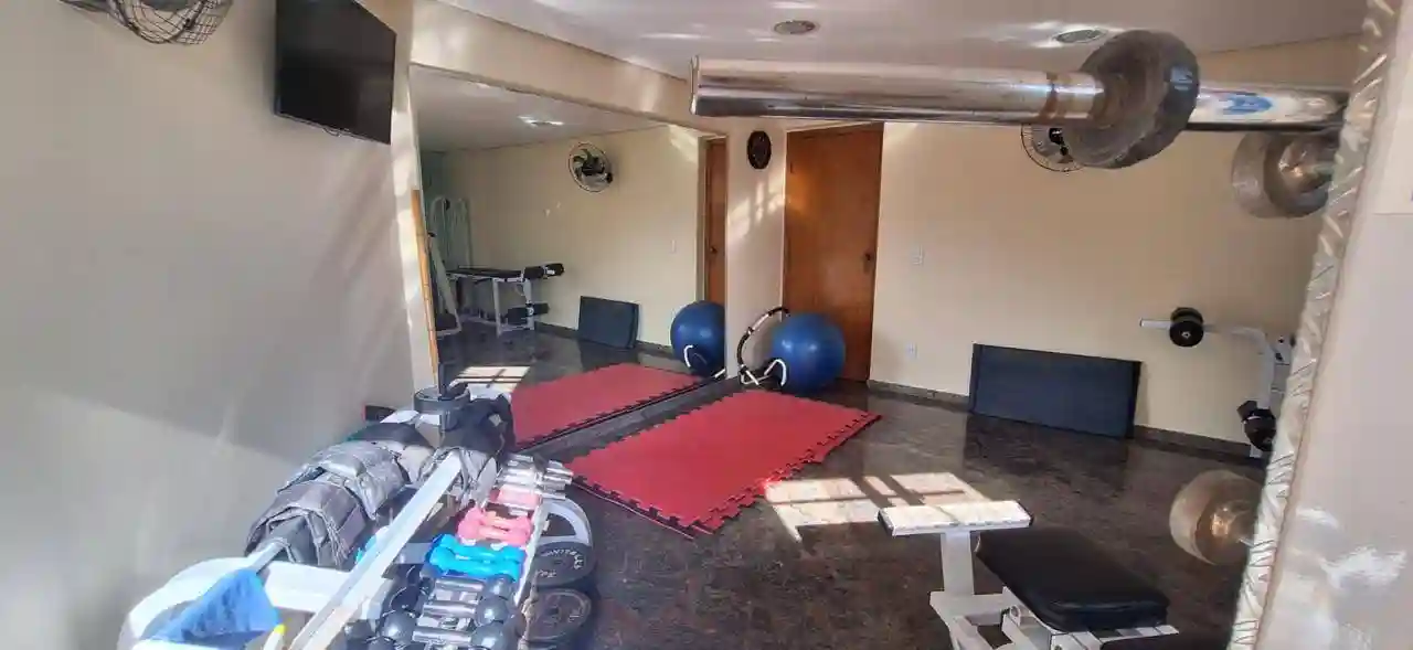 Apartamento com 3 quartos à venda, 132m² — foto 10 de 11