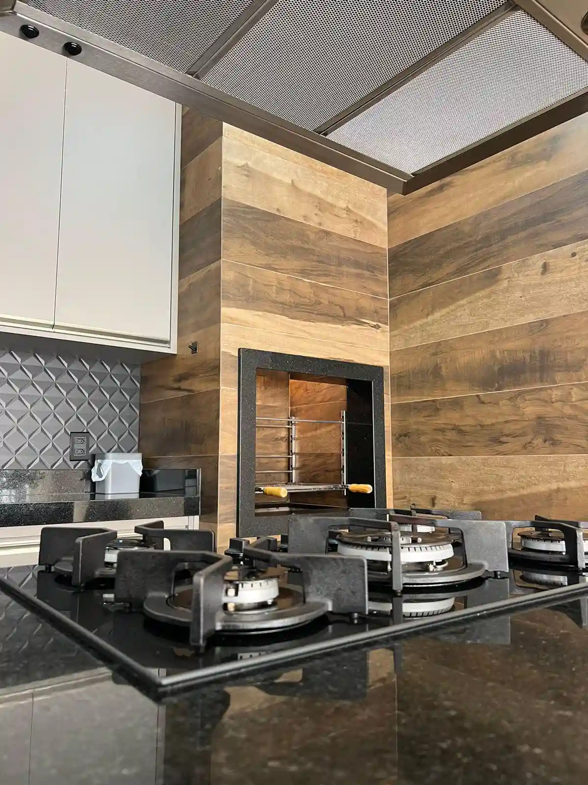 Casa de Condomínio com 3 quartos à venda, 178m² — foto 12 de 30