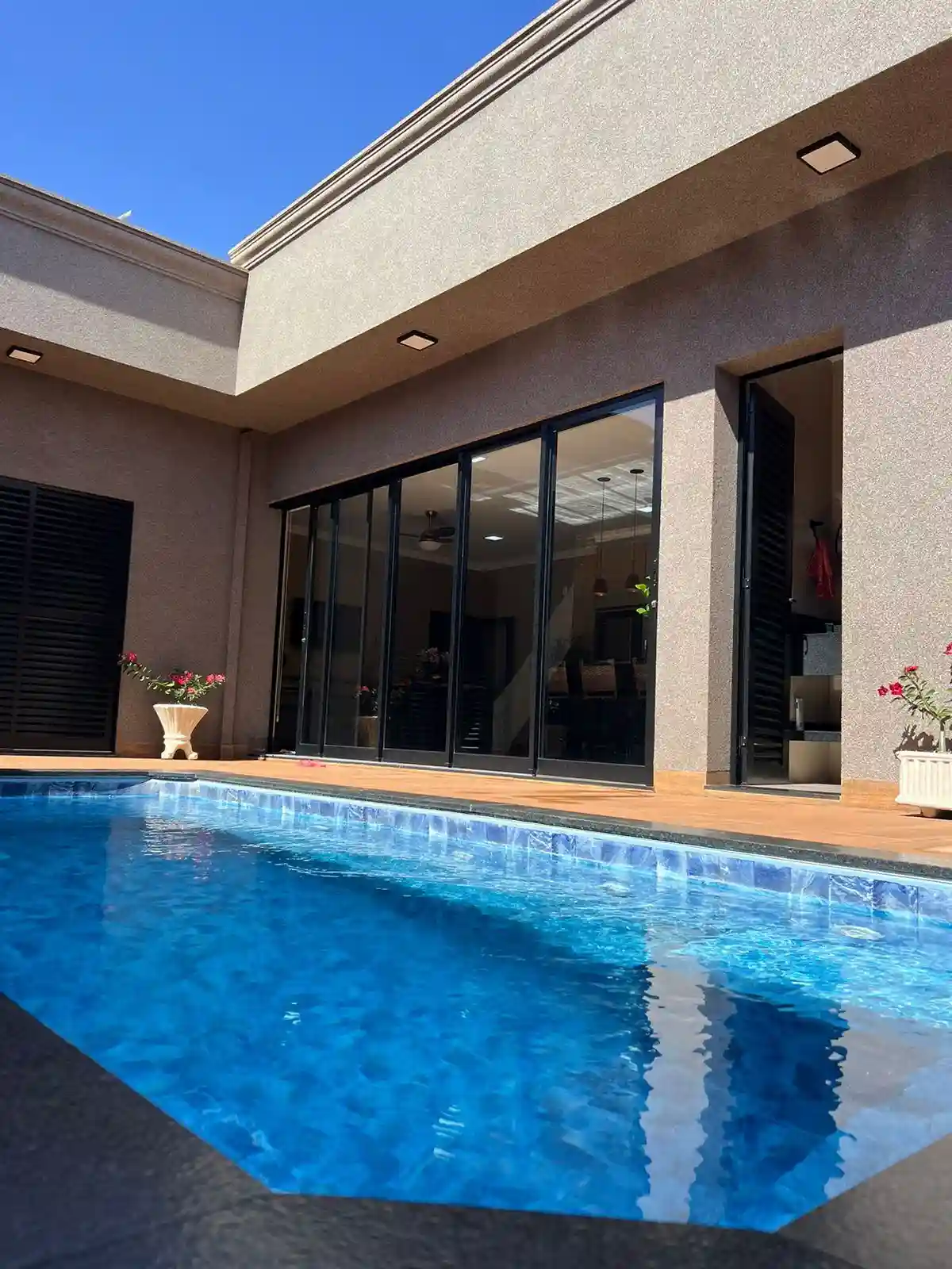 Casa de Condomínio com 3 quartos à venda, 178m² — foto 17 de 30