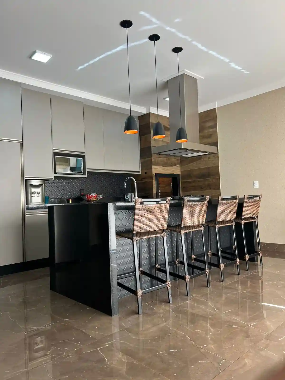 Casa de Condomínio com 3 quartos à venda, 178m² — foto 13 de 30