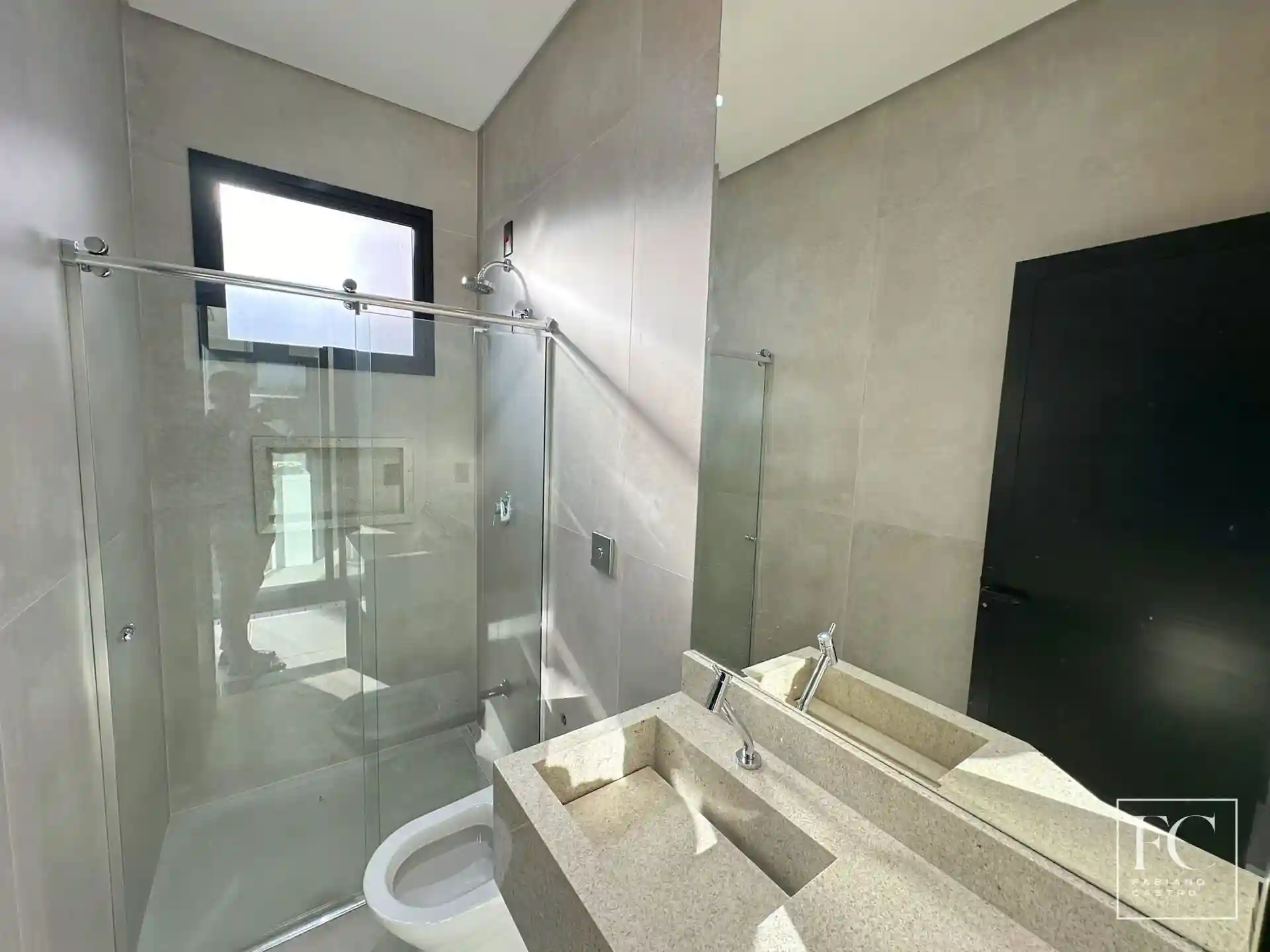 Casa de Condomínio com 3 quartos à venda, 245m² — foto 11 de 26