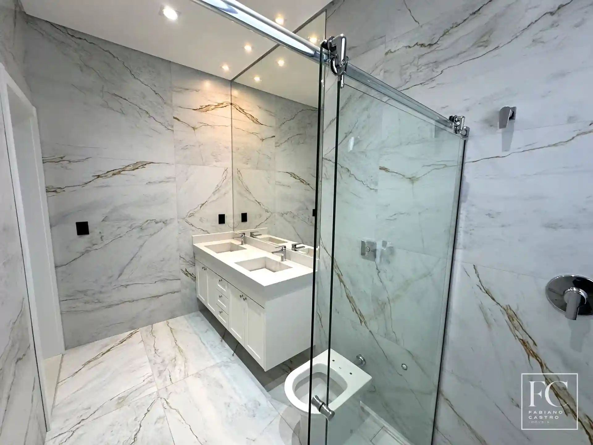 Casa de Condomínio com 3 quartos à venda, 245m² — foto 26 de 26