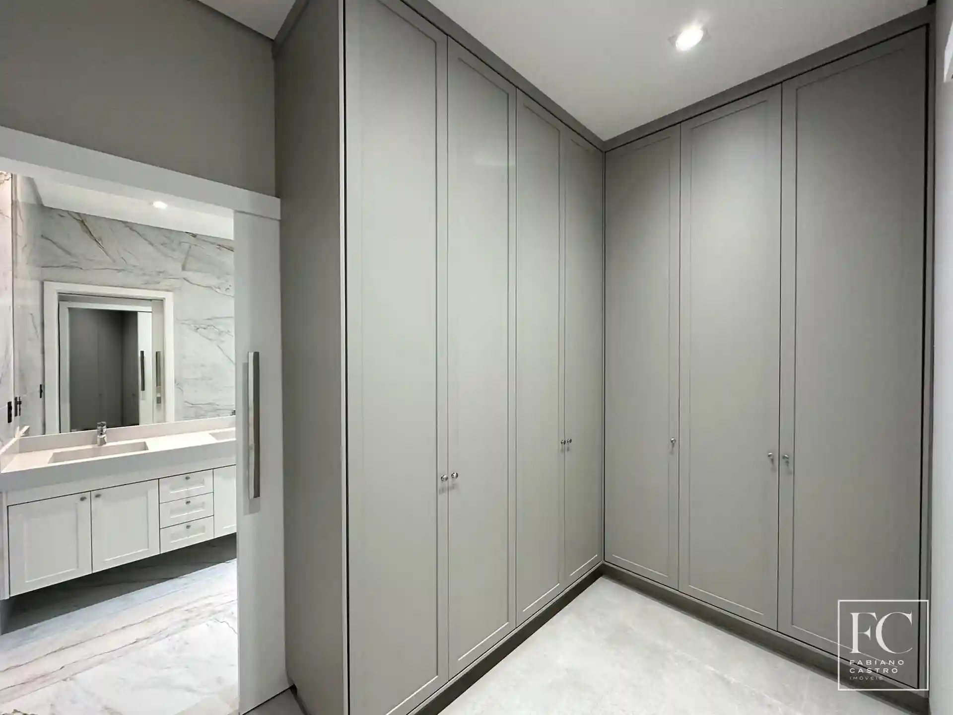 Casa de Condomínio com 3 quartos à venda, 245m² — foto 23 de 26