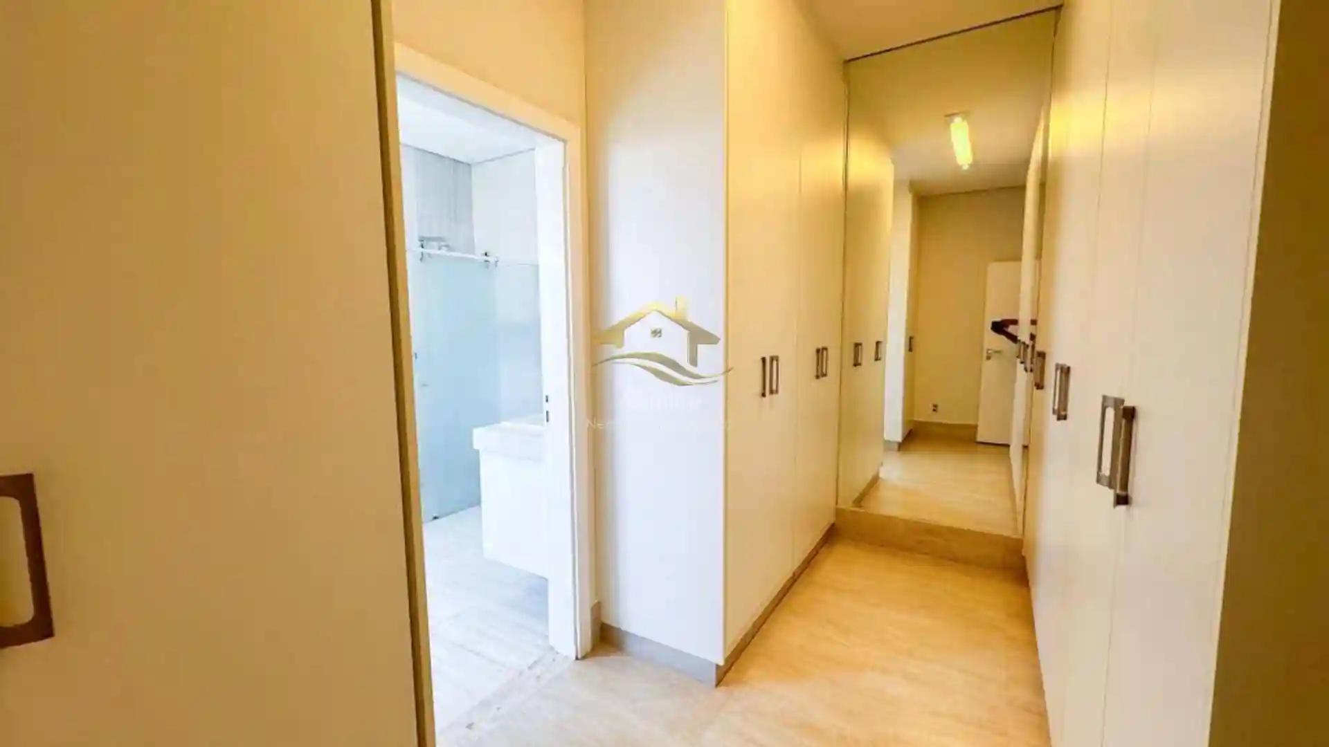 Casa de Condomínio com 3 quartos à venda, 300m² — foto 8 de 27