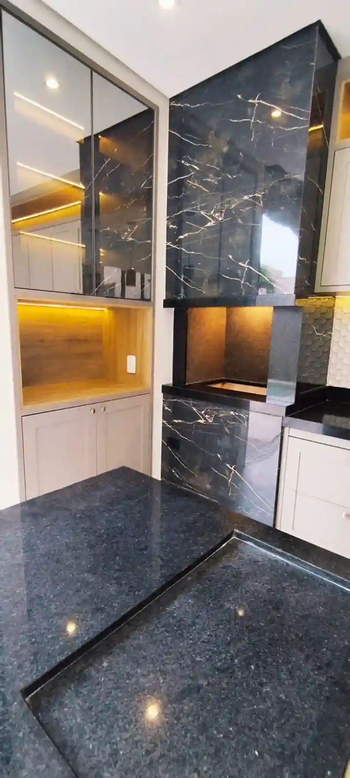 Casa de Condomínio com 4 quartos à venda, 420m² — foto 42 de 42