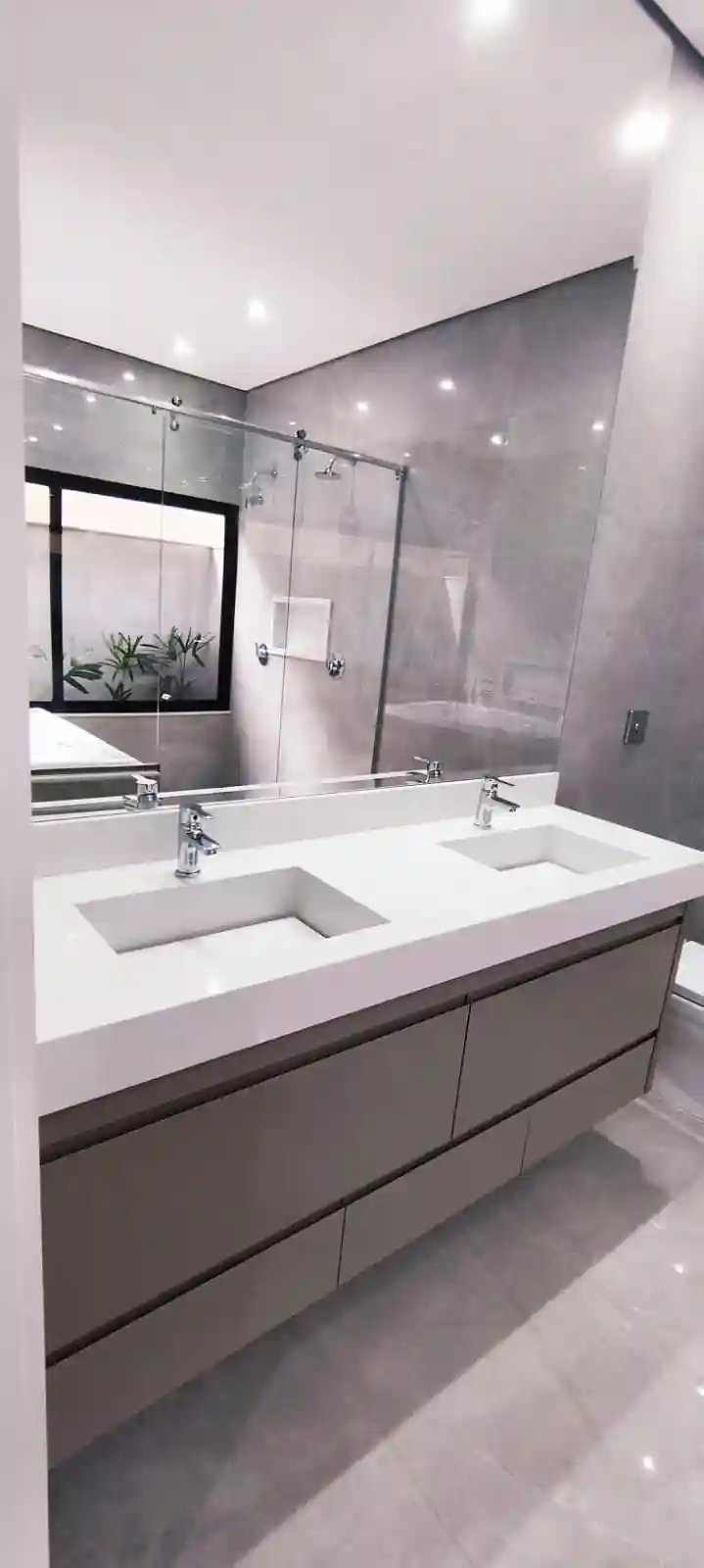 Casa de Condomínio com 4 quartos à venda, 420m² — foto 13 de 42