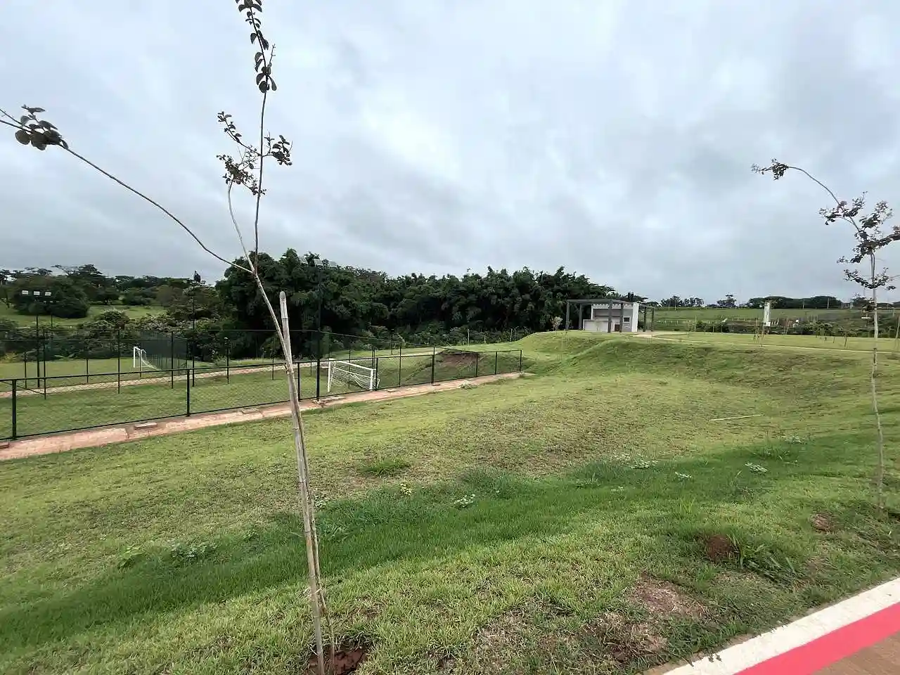 Terreno / Lote / Condomínio  à venda, 363m² — foto 18 de 18