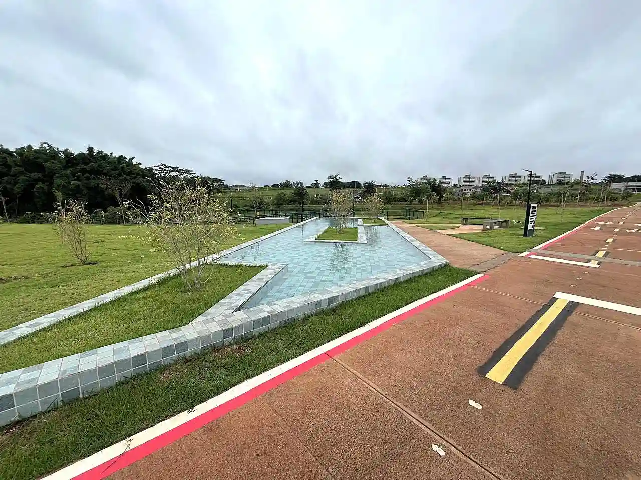 Terreno / Lote / Condomínio  à venda, 363m² — foto 7 de 18