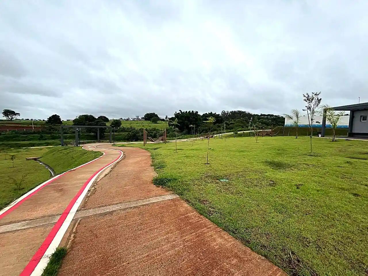 Terreno / Lote / Condomínio  à venda, 363m² — foto 14 de 18