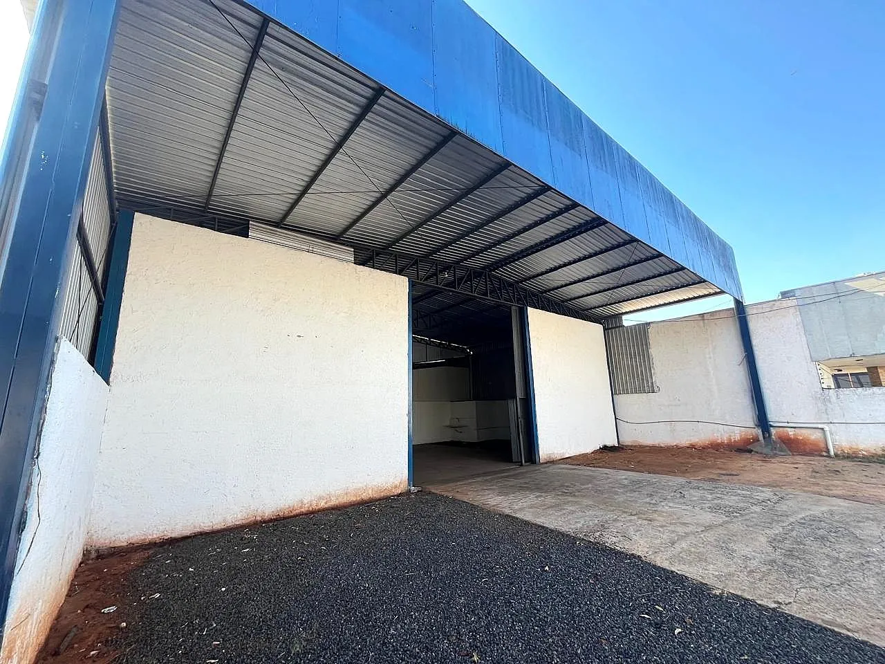 Galpão / Depósito / Armazém para aluguel, 500m² — foto 8 de 11