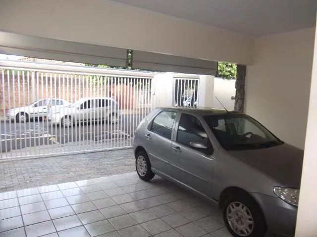 Casa à venda — foto 1 de 5