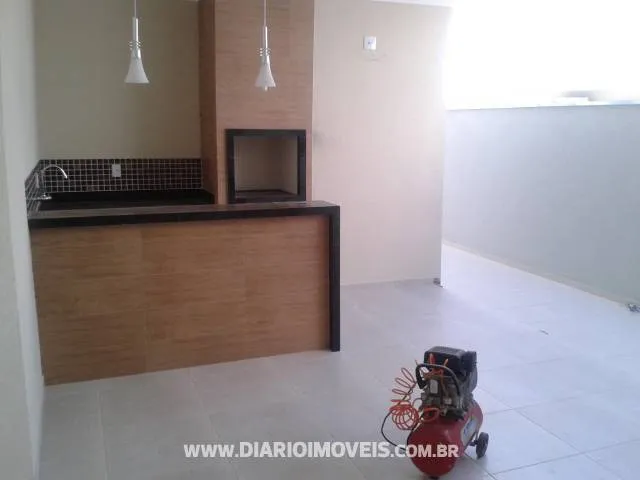 Casa de Condomínio à venda — foto 2 de 3