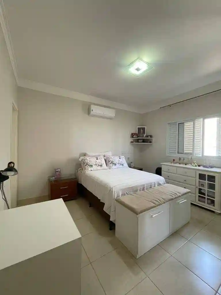Casa de Condomínio com 4 quartos à venda, 370m² — foto 13 de 23