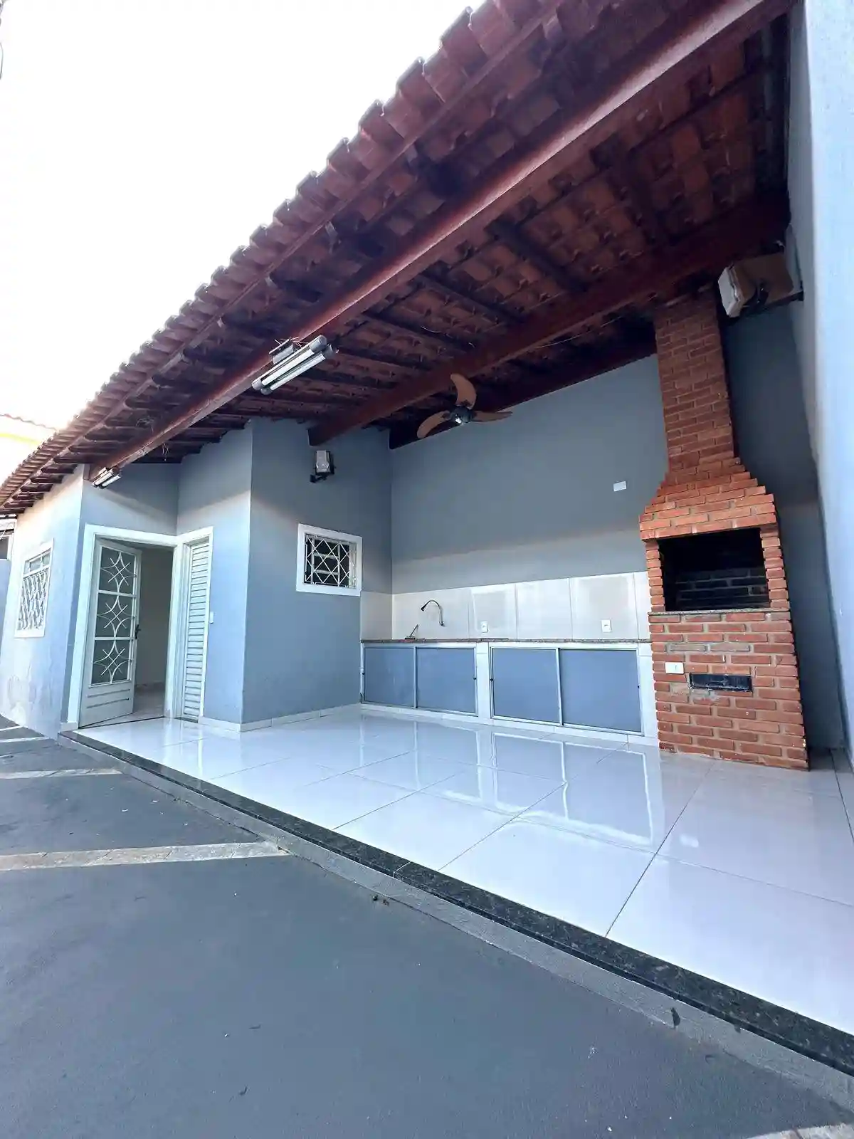 Casa com 3 quartos à venda, 10m² — foto 4 de 14