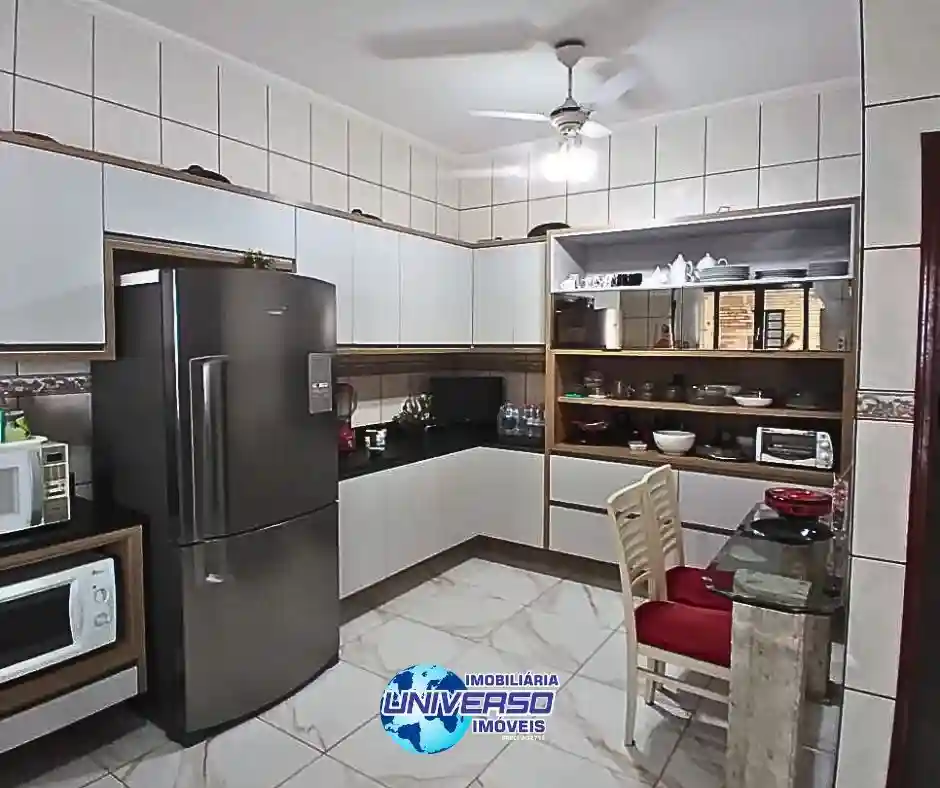 Casa com 2 quartos à venda, 160m² — foto 1 de 10