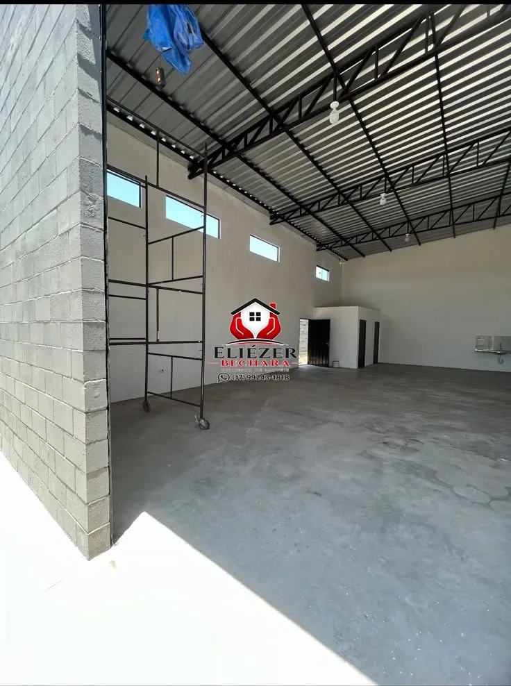 Loja / Salão / Ponto Comercial à venda, 200m² — foto 4 de 6