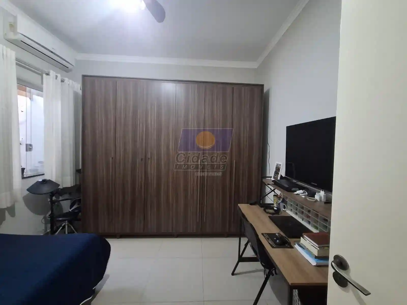 Casa com 3 quartos à venda, 165m² — foto 9 de 27