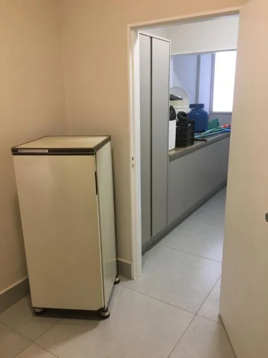 Apartamento com 4 quartos à venda, 240m² — foto 8 de 19
