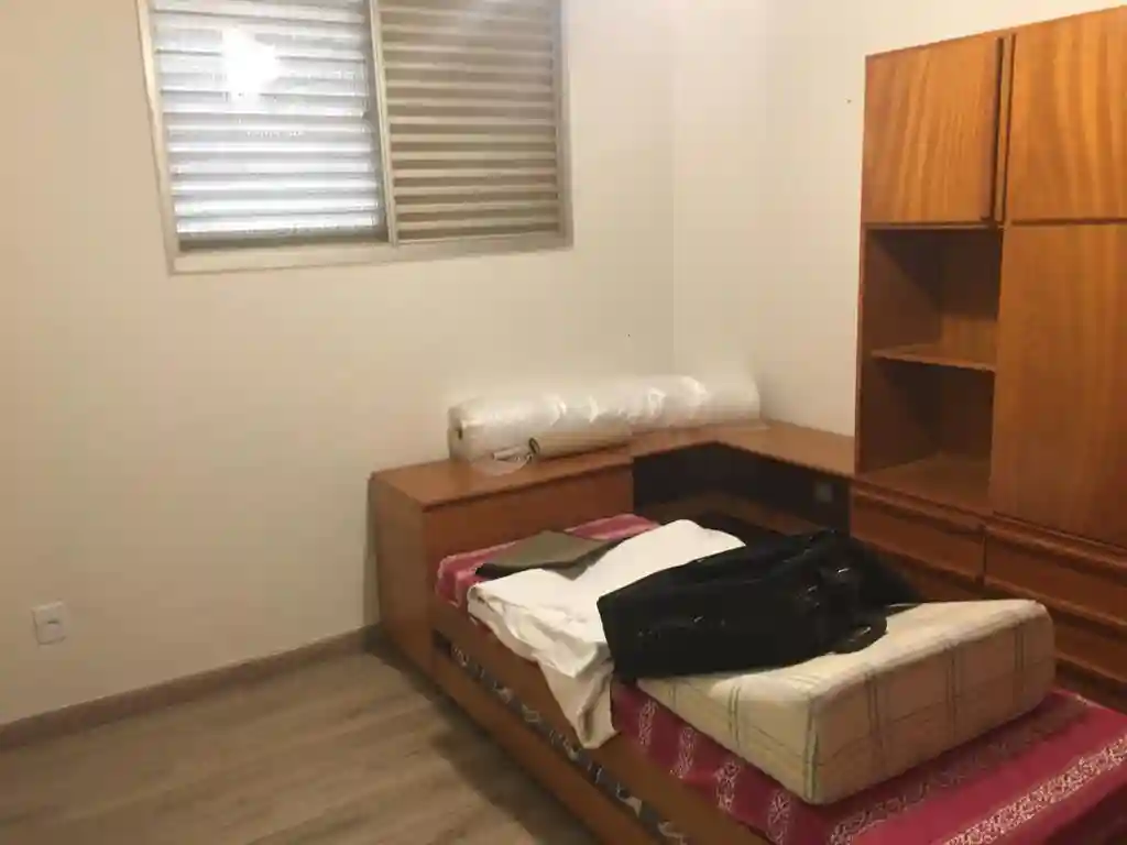 Apartamento com 4 quartos à venda, 240m² — foto 17 de 19